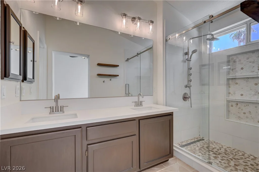 9505 Glengarry, Las Vegas, NV 89129