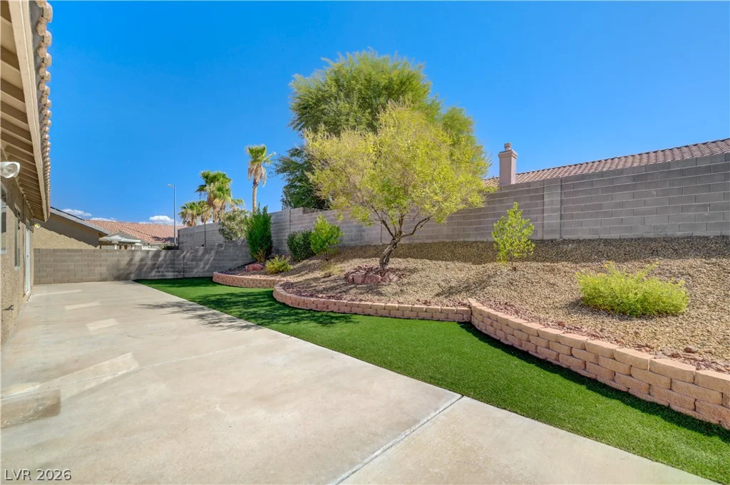 9505 Glengarry, Las Vegas, NV 89129