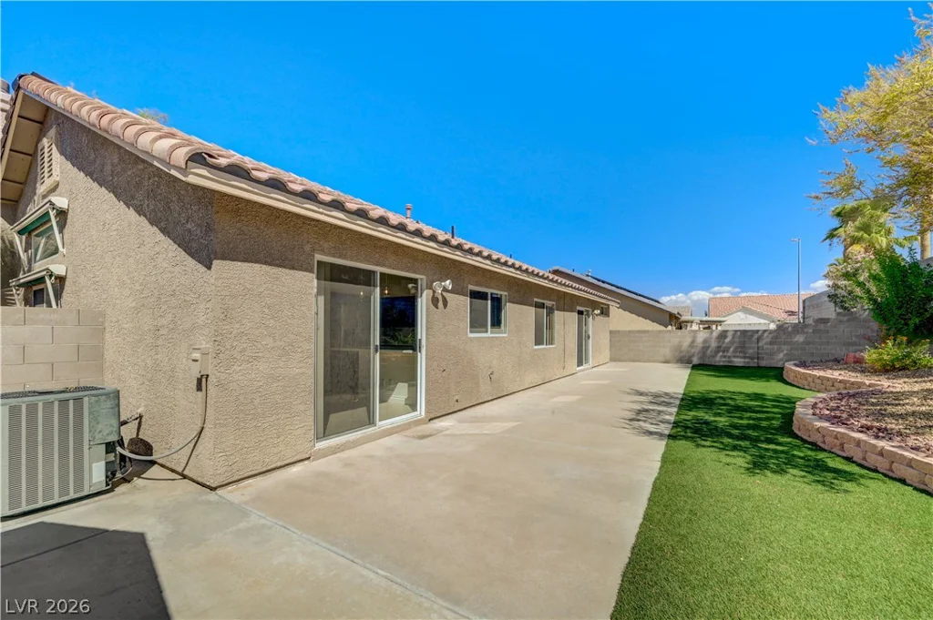 9505 Glengarry, Las Vegas, NV 89129