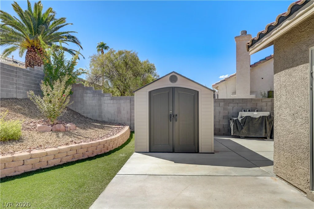 9505 Glengarry, Las Vegas, NV 89129