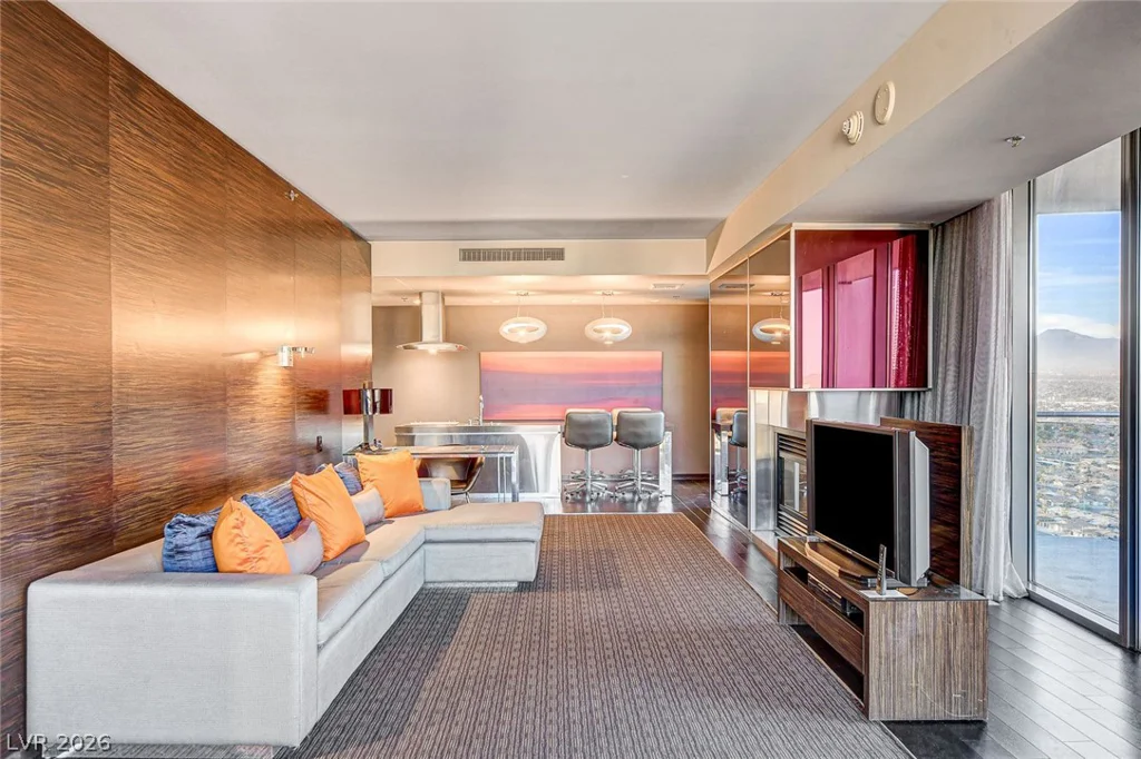 4381 Flamingo, Las Vegas, NV 89103