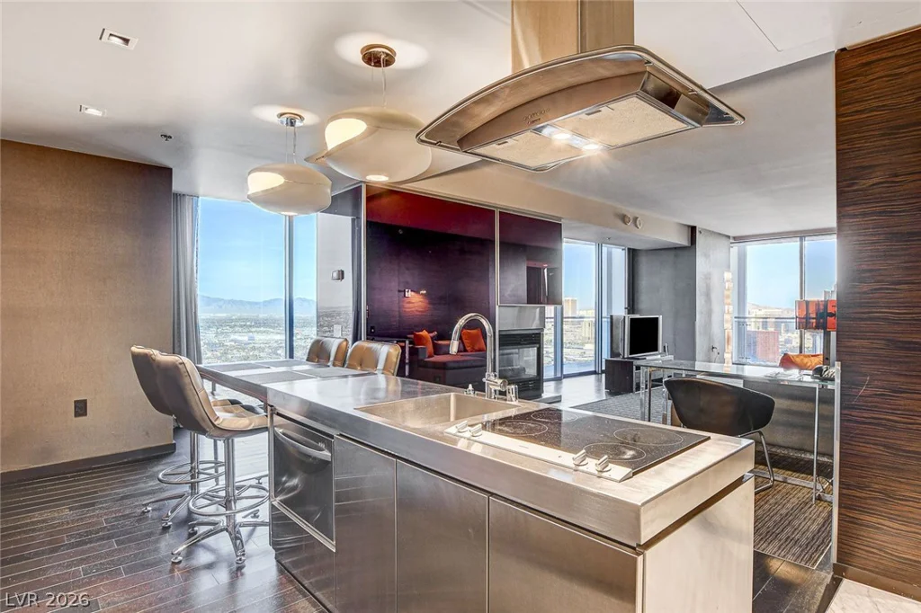 4381 Flamingo, Las Vegas, NV 89103