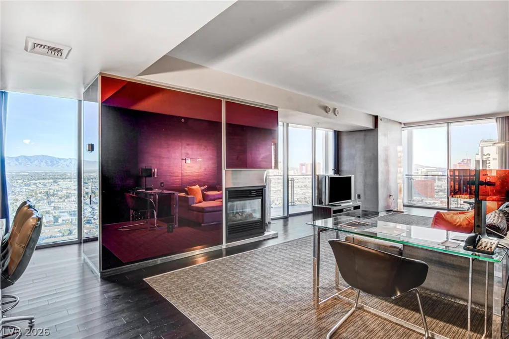 4381 Flamingo, Las Vegas, NV 89103