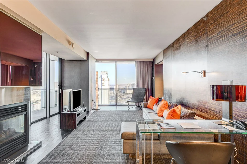 4381 Flamingo, Las Vegas, NV 89103