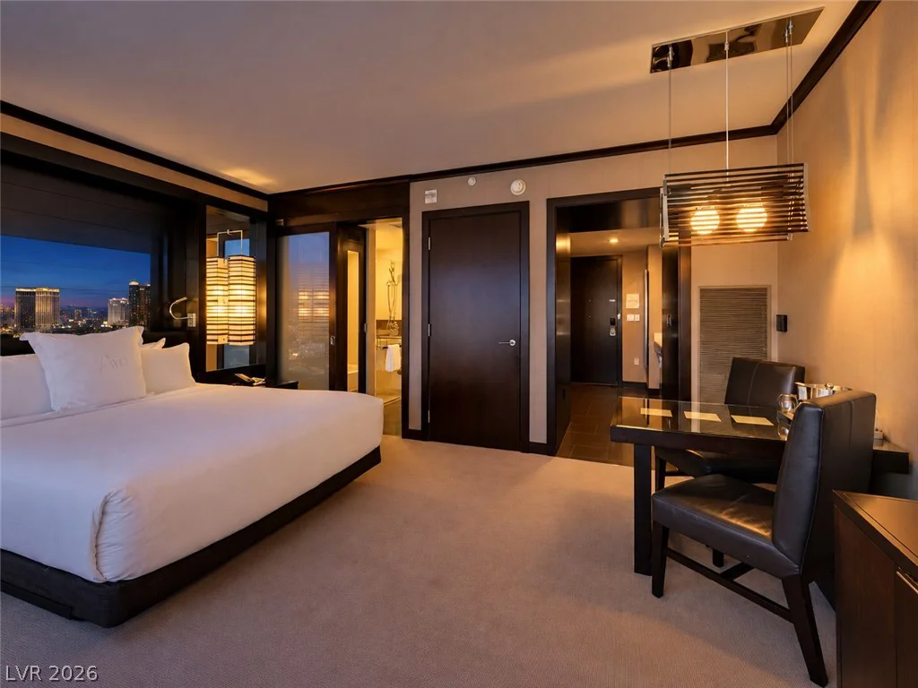 2600 HARMON, Las Vegas, NV 89109