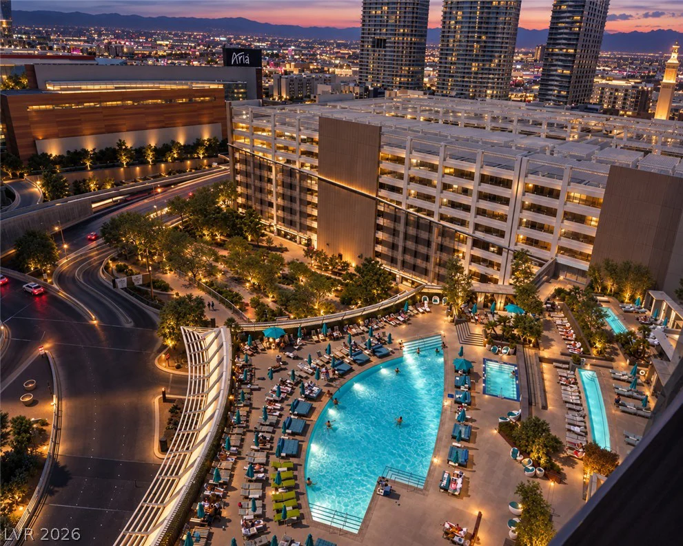 2600 HARMON, Las Vegas, NV 89109