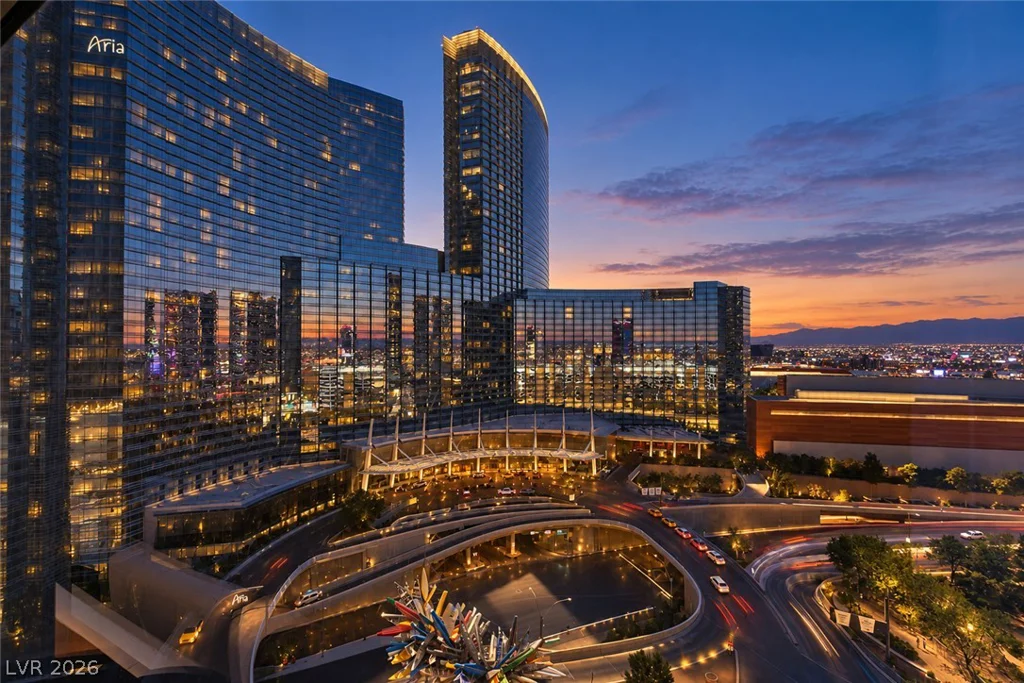 2600 HARMON, Las Vegas, NV 89109