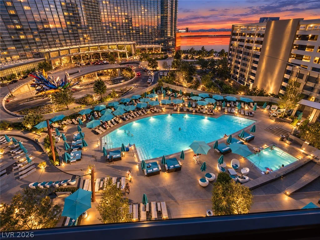 2600 HARMON, Las Vegas, NV 89109