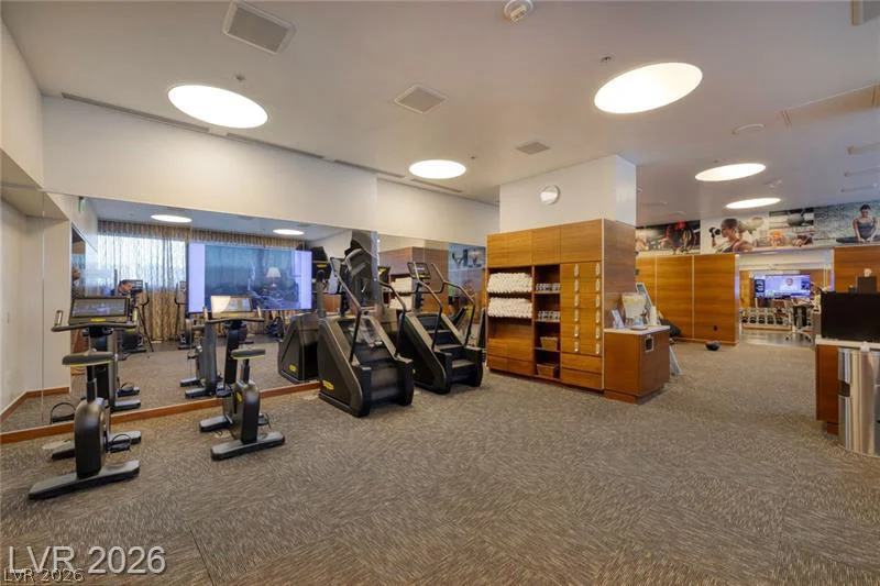 2600 HARMON, Las Vegas, NV 89109