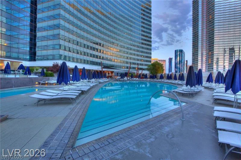 2600 HARMON, Las Vegas, NV 89109
