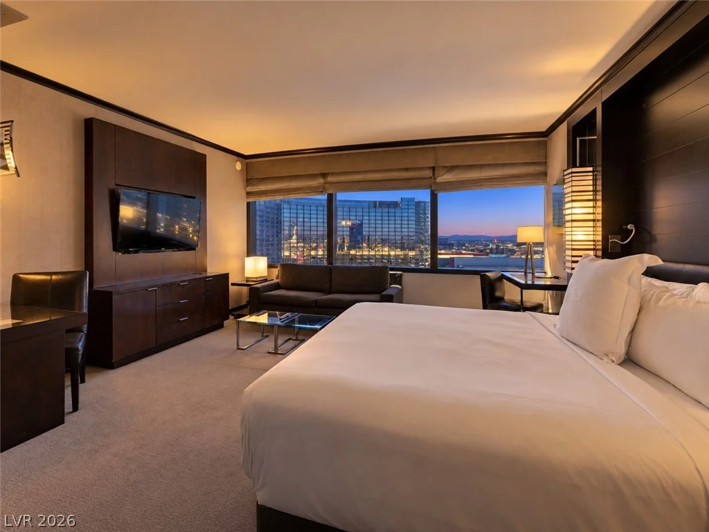 2600 HARMON, Las Vegas, NV 89109