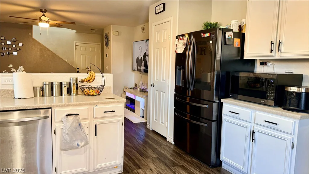 140 Wild Candlenut, Las Vegas, NV 89183