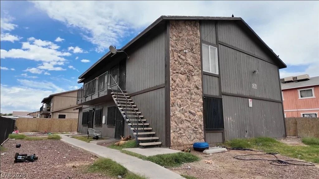 1871 Fulstone, Las Vegas, NV 89115