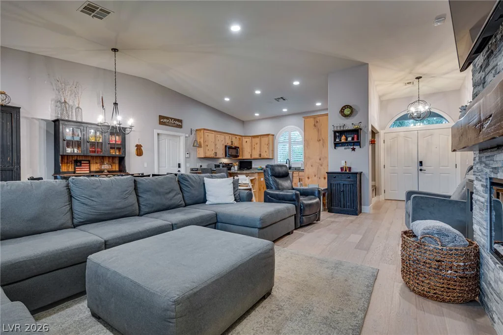 5730 Park, Las Vegas, NV 89149