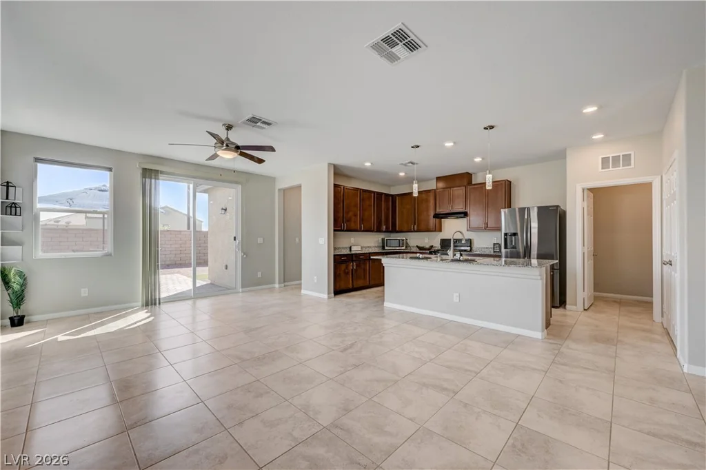 1125 Pristine Estate, North Las Vegas, NV 89086