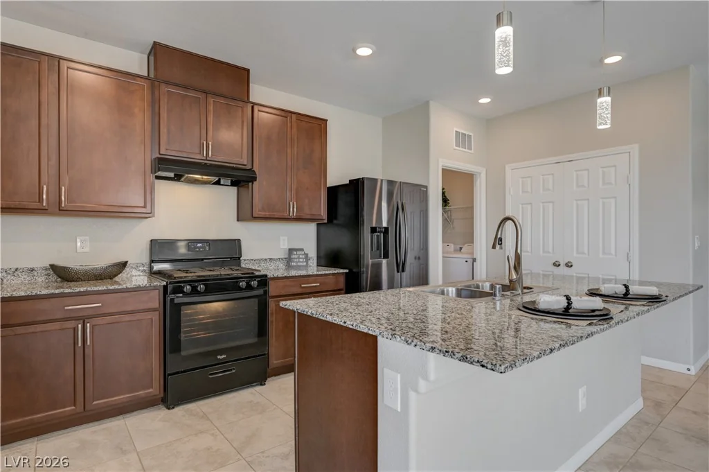 1125 Pristine Estate, North Las Vegas, NV 89086