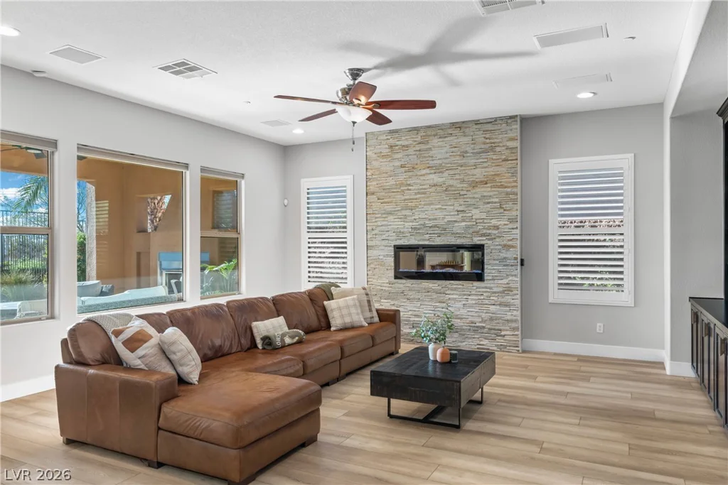 27 Contrada Fiore, Henderson, NV 89011