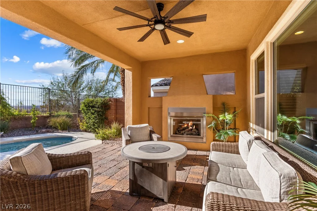 27 Contrada Fiore, Henderson, NV 89011