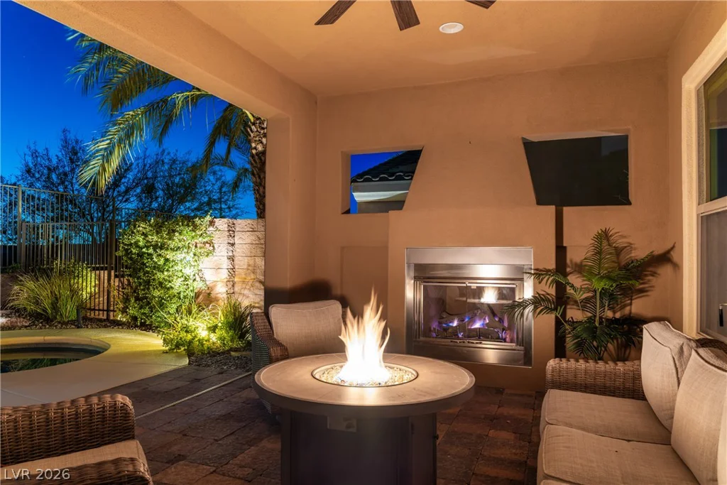 27 Contrada Fiore, Henderson, NV 89011