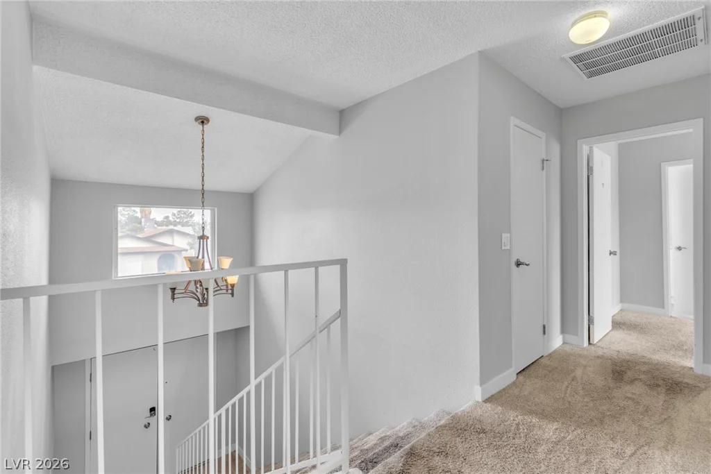 3907 Ebro, Las Vegas, NV 89103
