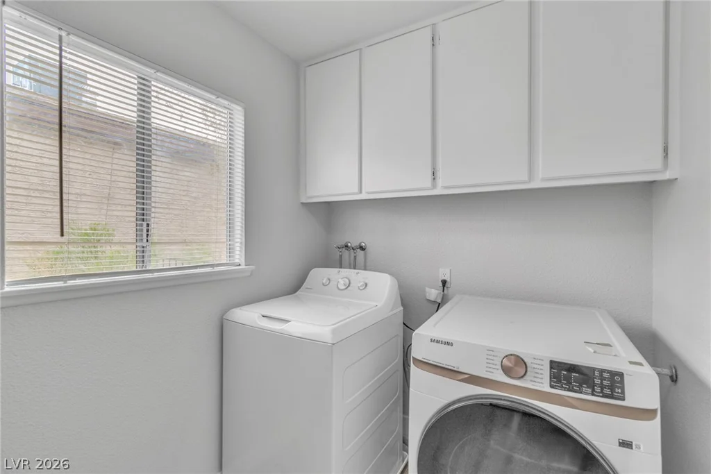 3907 Ebro, Las Vegas, NV 89103