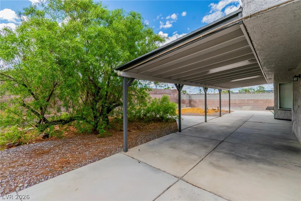 3907 Ebro, Las Vegas, NV 89103