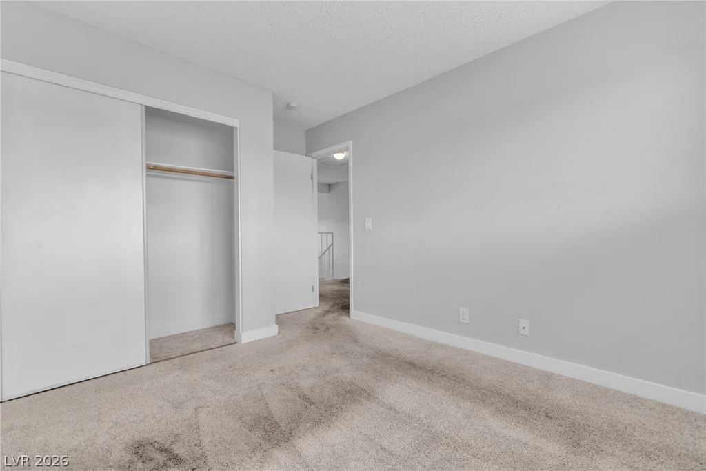 3907 Ebro, Las Vegas, NV 89103