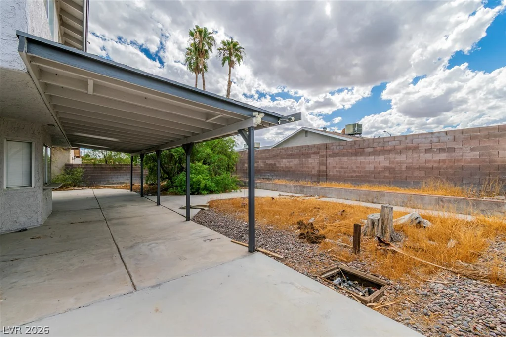3907 Ebro, Las Vegas, NV 89103