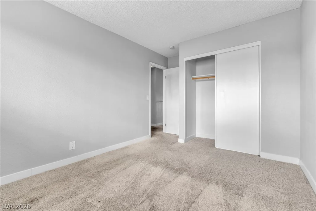 3907 Ebro, Las Vegas, NV 89103