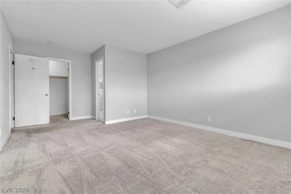 3907 Ebro, Las Vegas, NV 89103
