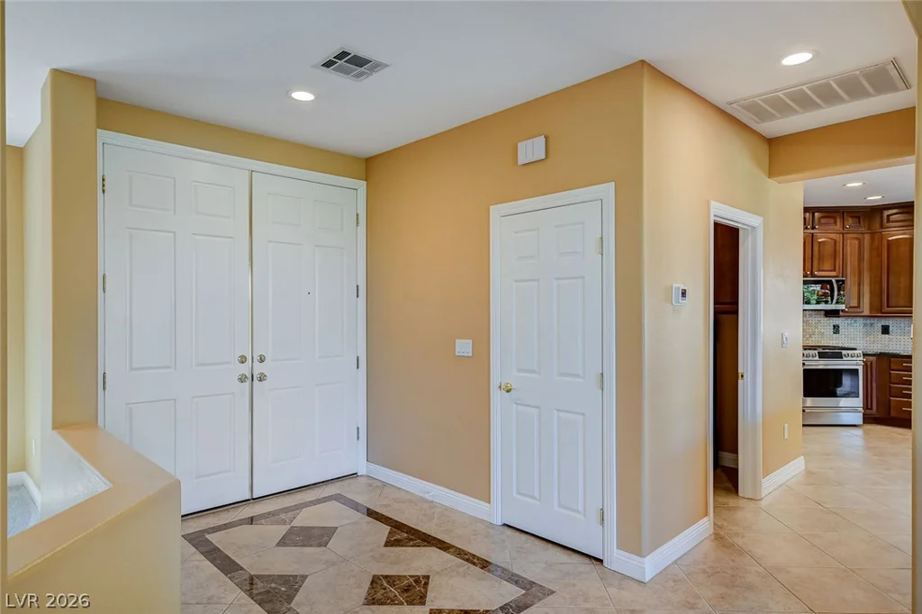 4648 Riva De Romanza, Las Vegas, NV 89135