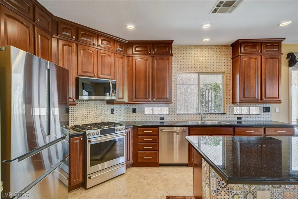 4648 Riva De Romanza, Las Vegas, NV 89135