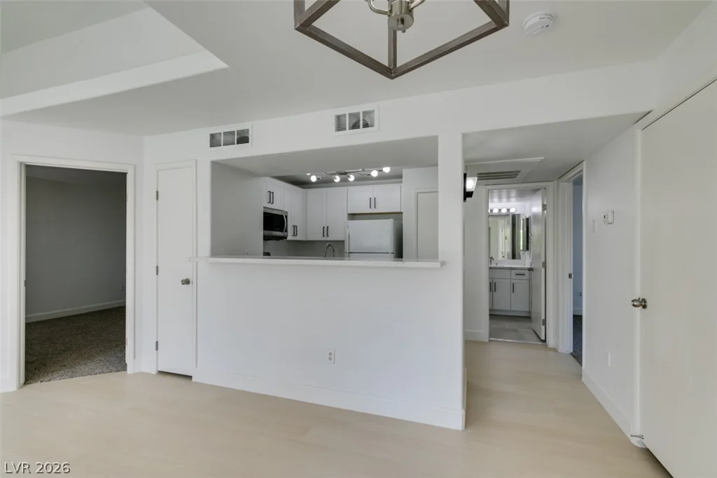 2300 Silverado Ranch, Las Vegas, NV 89183