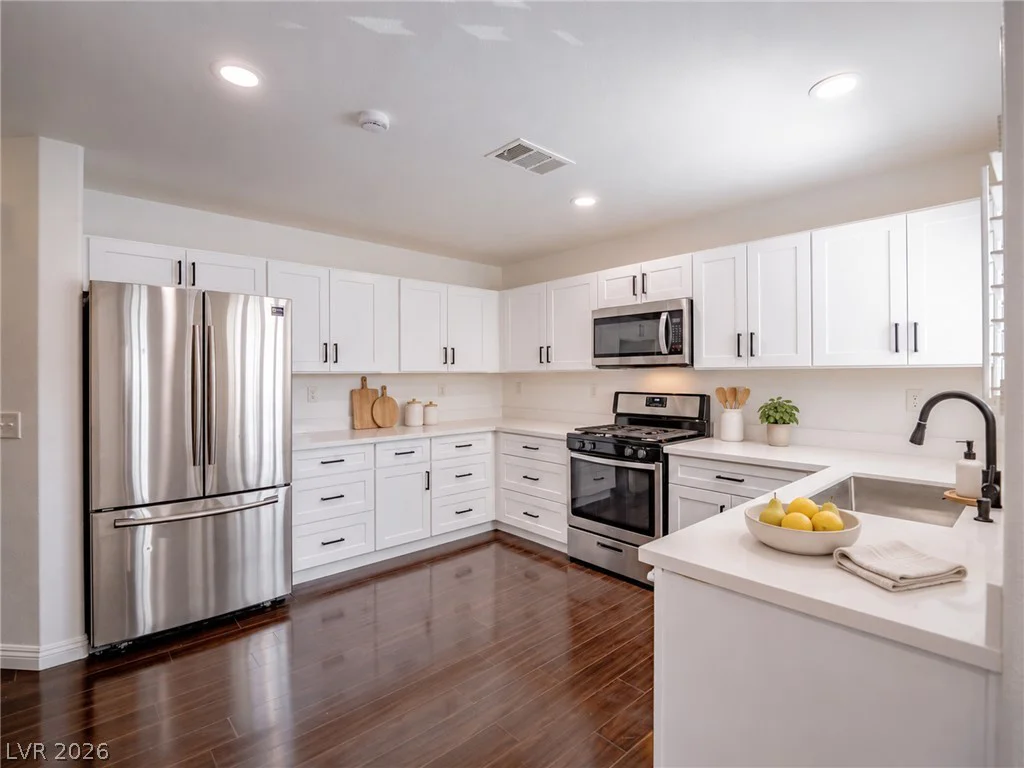 6524 Roundstone Bog, Las Vegas, NV 89139