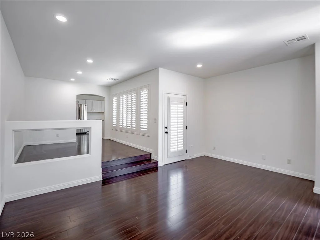 6524 Roundstone Bog, Las Vegas, NV 89139
