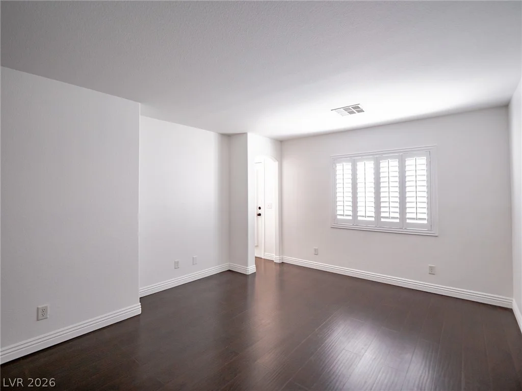 6524 Roundstone Bog, Las Vegas, NV 89139