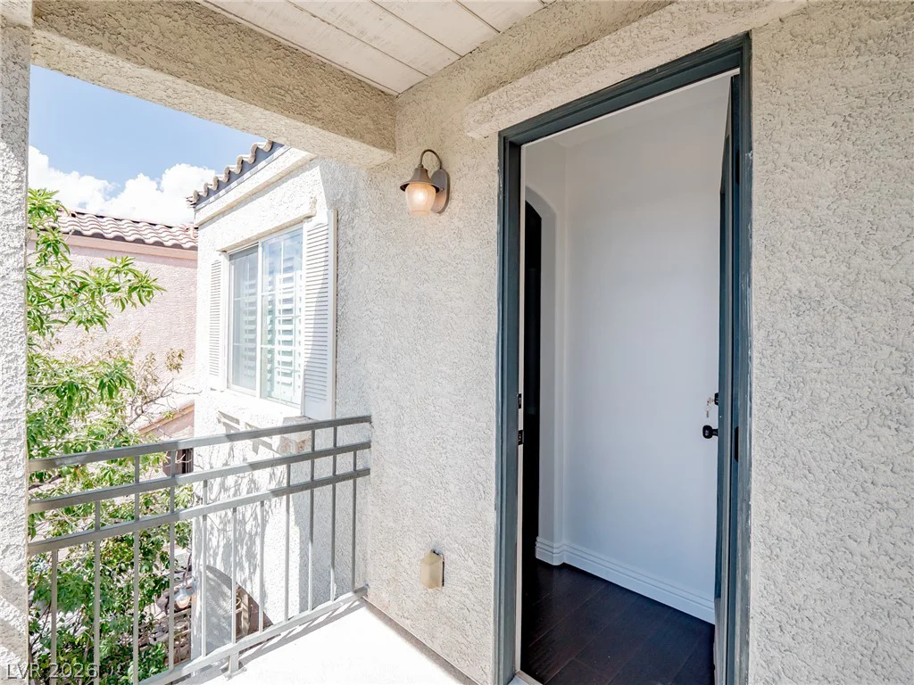 6524 Roundstone Bog, Las Vegas, NV 89139