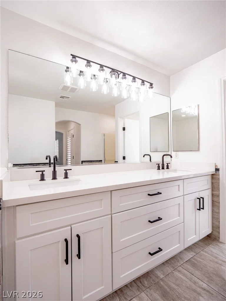 6524 Roundstone Bog, Las Vegas, NV 89139