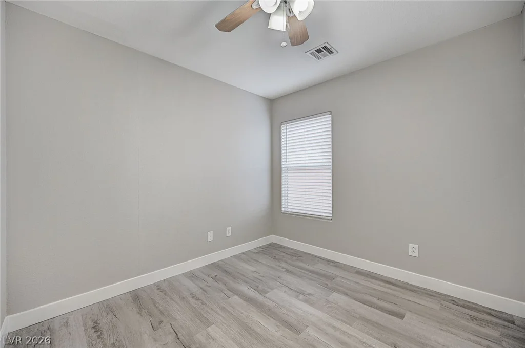 463 Royal Bridge, Las Vegas, NV 89178