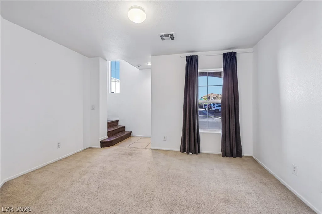 6693 Oxendale, Las Vegas, NV 89139