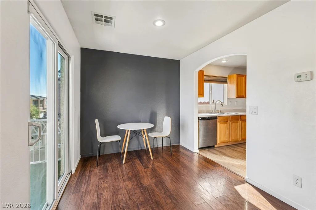6693 Oxendale, Las Vegas, NV 89139