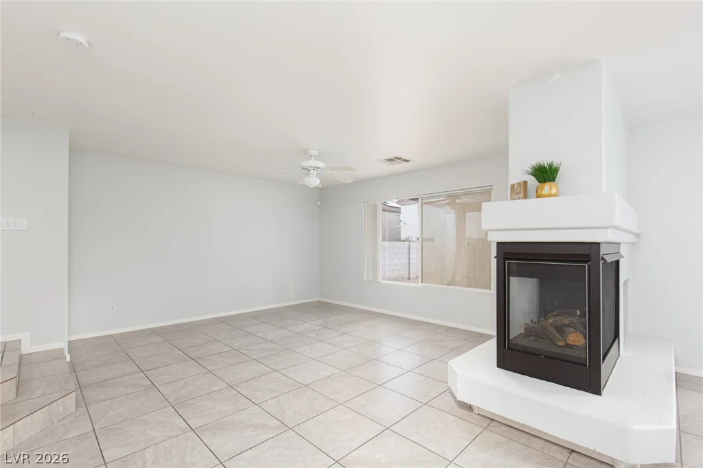 10272 Ghost Gum Street, Las Vegas, NV 89183