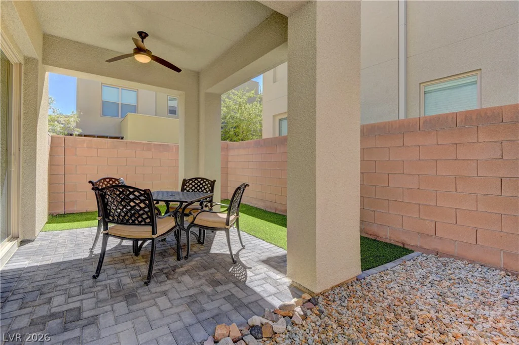 11261 Essence Point, Las Vegas, NV 89135