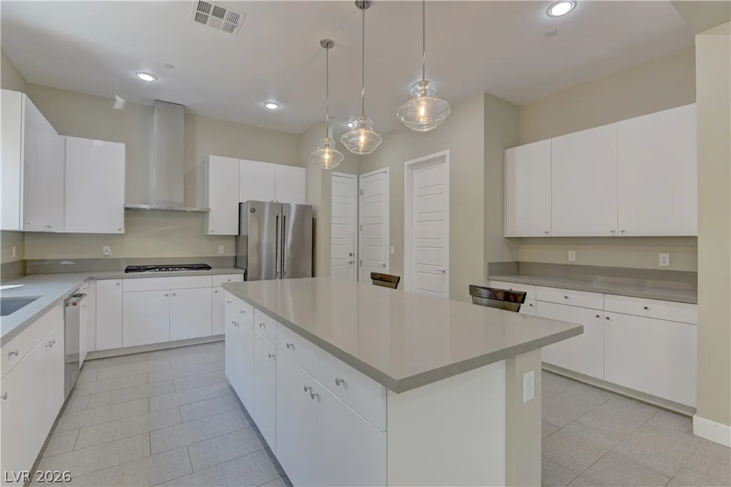 11261 Essence Point, Las Vegas, NV 89135