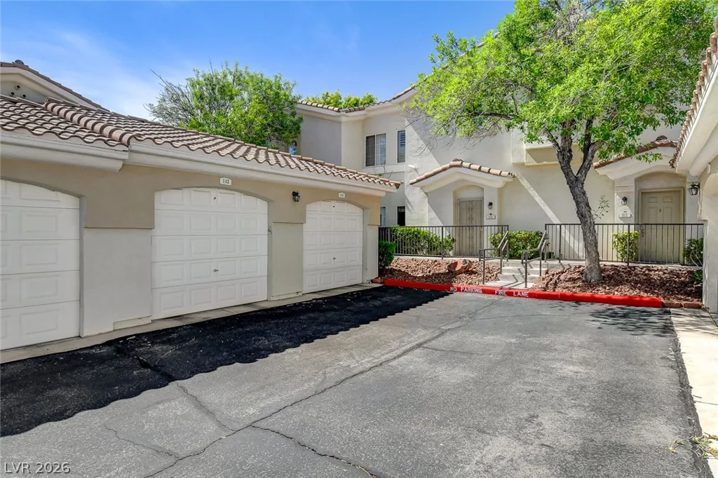 1520 Ruby Cliffs, Las Vegas, NV 89144