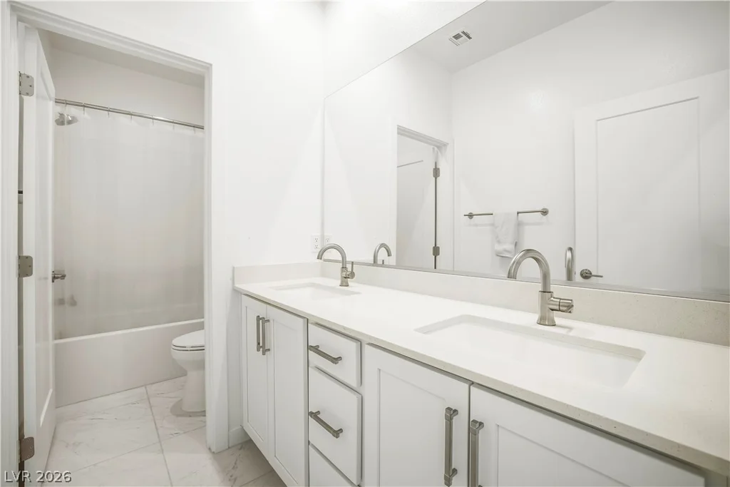 9866 Homestead Mesa, Las Vegas, NV 89141