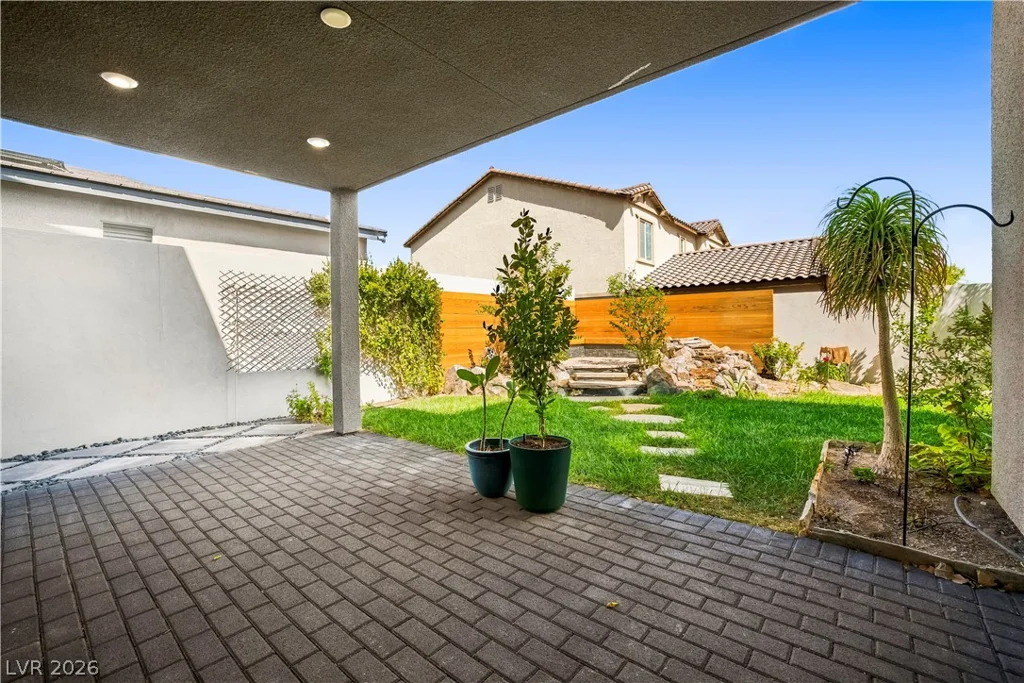 9866 Homestead Mesa, Las Vegas, NV 89141
