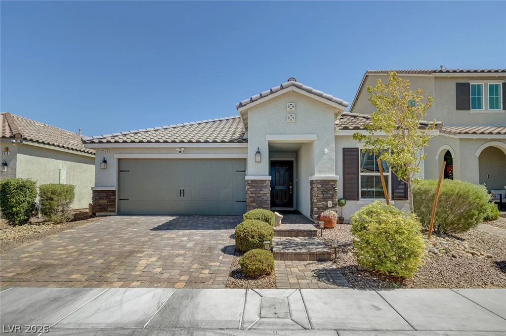 9526 Barnsley Point, Las Vegas, NV 89178