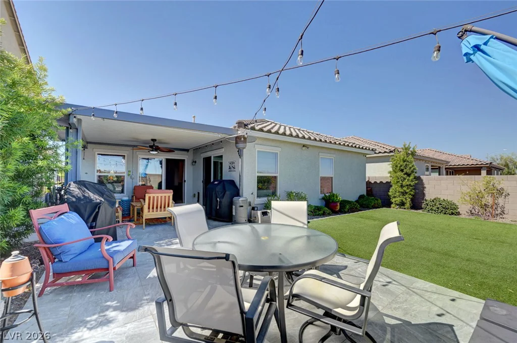 9526 Barnsley Point, Las Vegas, NV 89178