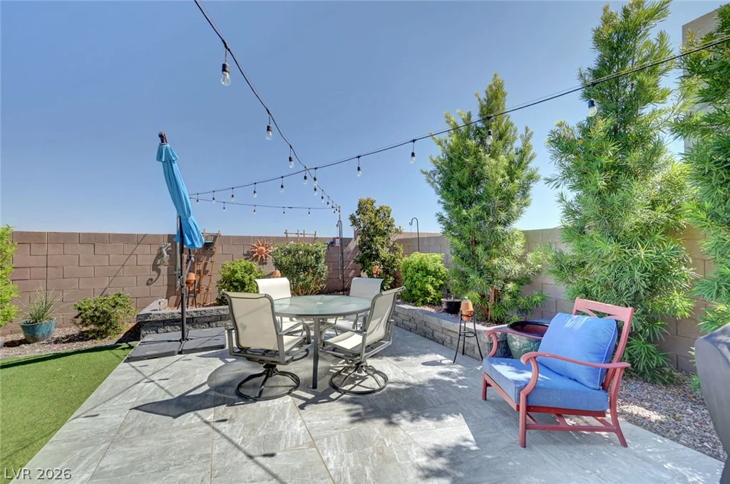 9526 Barnsley Point, Las Vegas, NV 89178